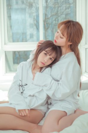 国产免费s片在线观看_十万网红美女美酱
