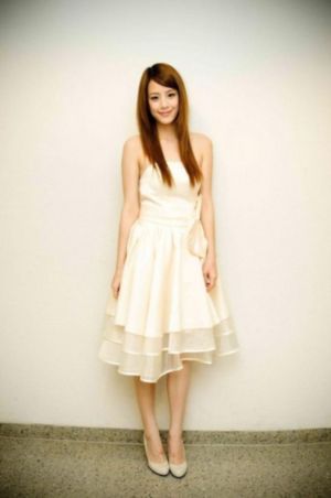 日韩多人交群av_神马影院手机在线观看