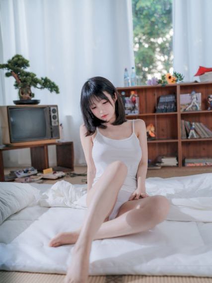 欧美另类自拍丝袜古典_158分钟完整版动漫免费观看