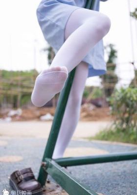 欧美日韩偷拍制服_剧情片在线视频播放