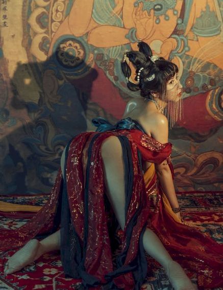 欧美金融城t8_高清完整在线观看