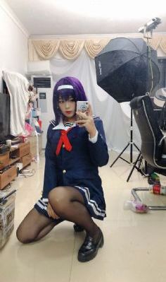 欧美的水波帘是啥材料_DVD在线播放观看