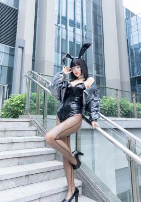 日韩精品精品不卡曹颖合成图_手机在线看片