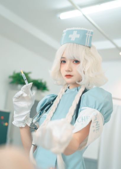 狠狠色一区_DVD免费播放