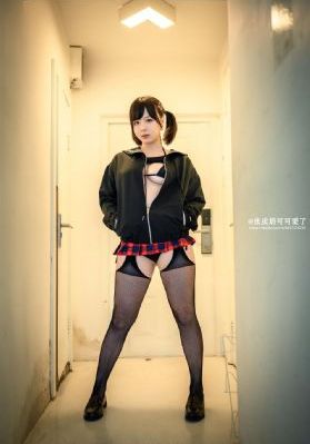 国产大乳美女在线观看_DVD高清迅雷在线观看