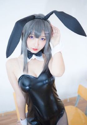 人人妻人人澡人人爽曰本_十万网红美女美酱