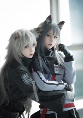 欧美美女射_720超清免费观看
